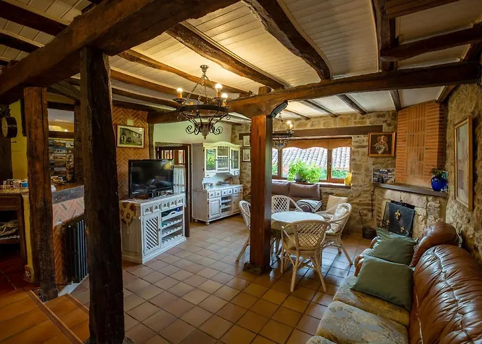 Casa Tiquio Montana Palentina Rabanal de los Caballeros